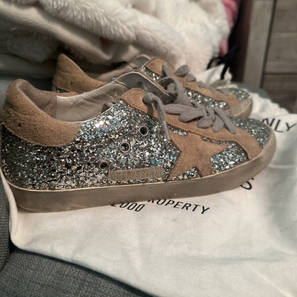 Golden Goose - Picture 2 of 7